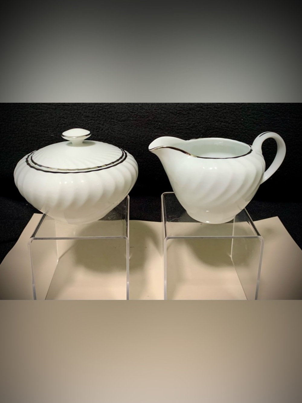 Puritan Estate Japan Sugar Bowl & Creamer (2) Piece Matching Set